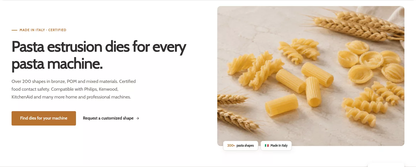 Pastidea homepage hero showing fresh pasta shapes and the made in Italy claim